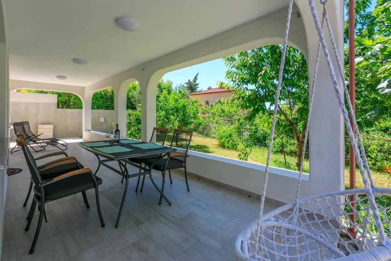 Apartment Olive Selce Croatia